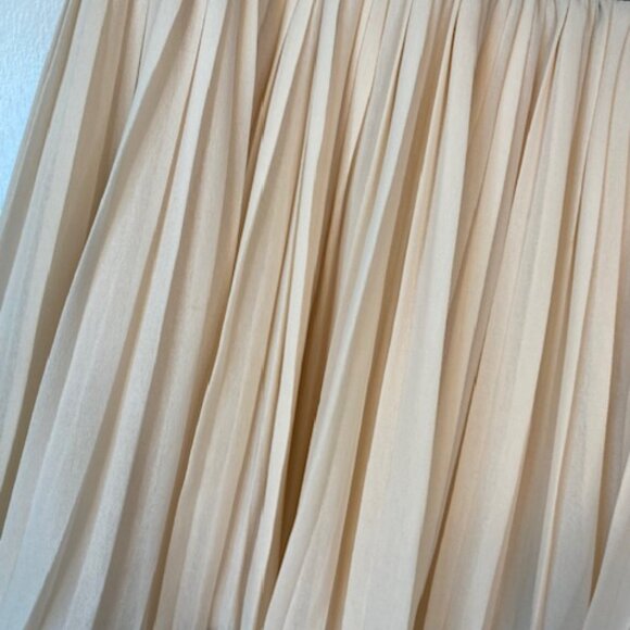 Blue Rain Blush pink and Black knee high skirt - Picture 3 of 9